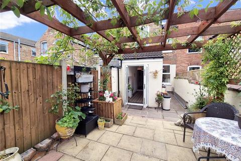 2 bedroom terraced house for sale, City Road, Derby