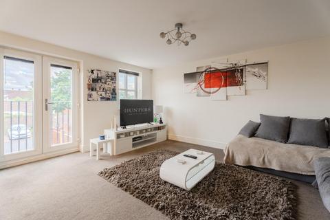 36b Bilston Street, Sedgley, Dudley, DY3 1JB
