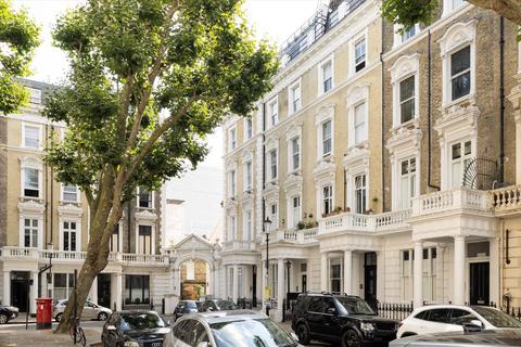 3 bedroom maisonette for sale, Linden Gardens, Notting Hill, London, W2