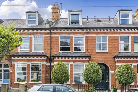 3 bedroom flat for sale, Huron Road, Balham