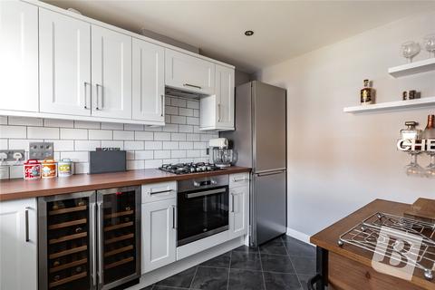 55 Quarry Close, Gravesend, DA11 0GA