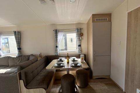 3 bedroom static caravan for sale, Birchington Vale Holiday Park