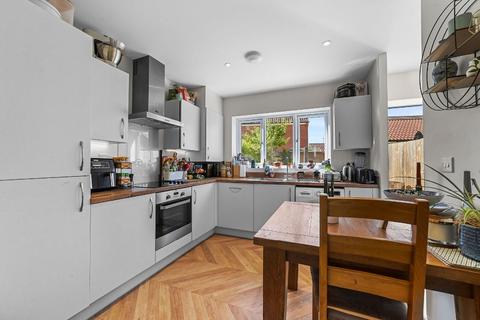 2 bedroom terraced house for sale, Murray Close, Woodbridge