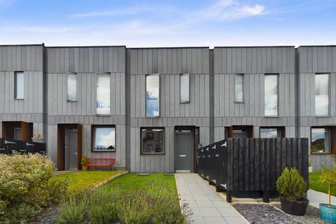 3 bedroom terraced house for sale, The Plateau, North Shields