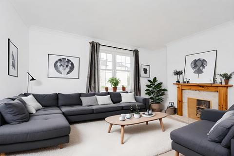 2 bedroom flat for sale, Stenhouse Avenue West, Edinburgh EH11