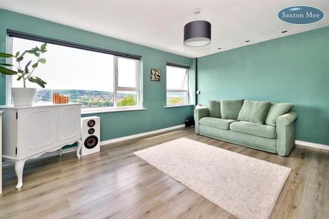 210 Bole Hill Road, Sheffield, S6 5DE
