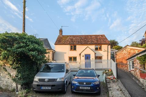 3 bedroom detached house for sale, Chapel Street, Warminster, BA12