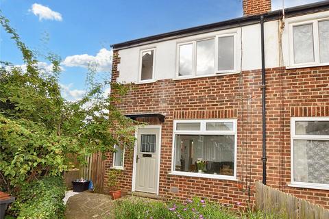 2 bedroom terraced house for sale, Queens Road, Knaresborough, North Yorkshire