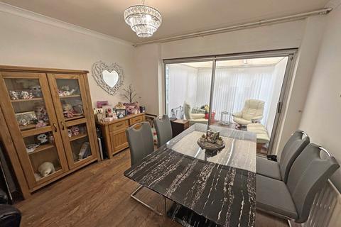 3 bedroom semi-detached house for sale, St. Anselm Road, North Shields, Tyne and Wear