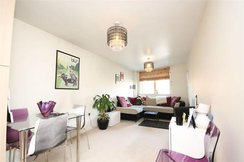 1 bedroom flat to rent, Erin Court, Willesden Green