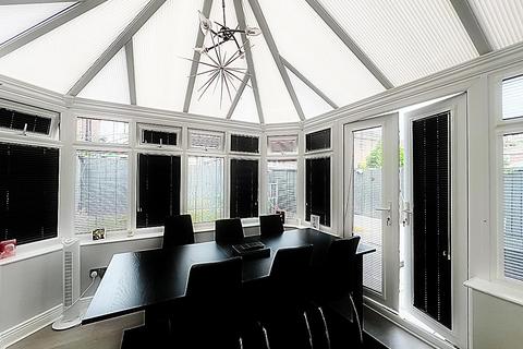 10 Devonshire Drive, Holystone, Newcastle Upon Tyne, NE27 0DG