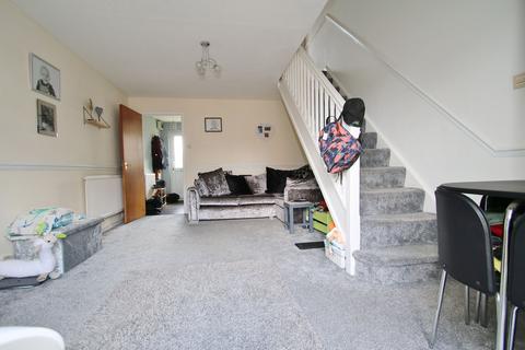 2 bedroom terraced house to rent, Fairways Avenue, Coleford