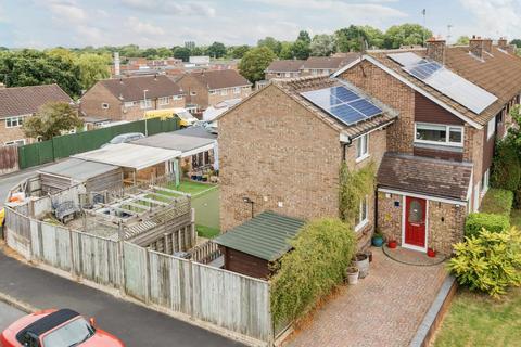 4 bedroom end of terrace house for sale, Eldene,  Swindon,  Wiltshire,  SN3