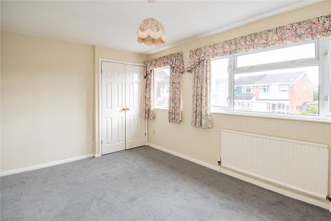 9 Chadcote Way, Catshill, Bromsgrove, B61 0JU