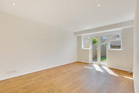 4 bedroom semi-detached bungalow for sale, Oakley Park, Bexley, DA5