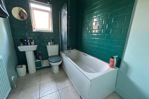 12 Burdith Avenue, Manchester, M14 7HX