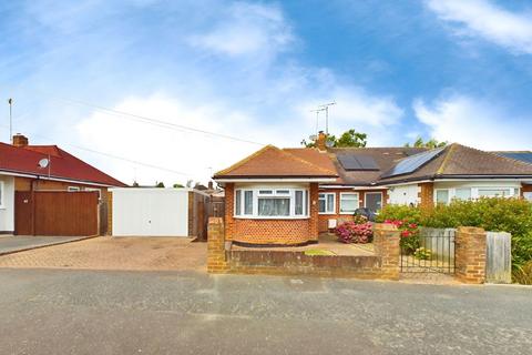 2 bedroom semi-detached bungalow for sale, Vale Drive, Horsham RH12