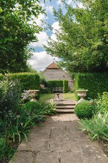 4 bedroom terraced house for sale, Charringtons, Watlington, Oxfordshire