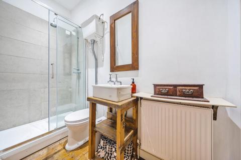 Flat A, 65 Cromford Road, London, SW18 1PA