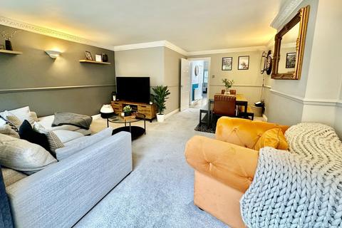 2 bedroom apartment for sale, Cambridge Road, Bournemouth, BH2