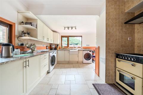 4 bedroom detached house for sale, Warwick Road, Surrey TW15