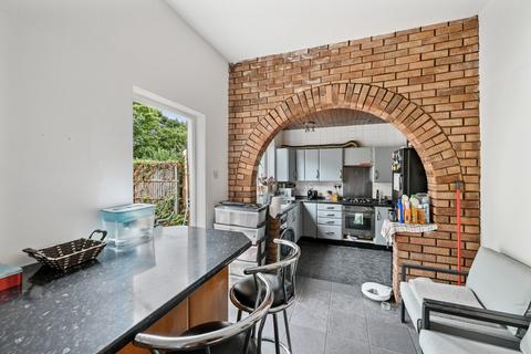 191 Wanstead Park Road, Ilford, IG1 3TW