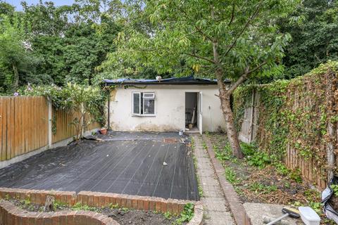 191 Wanstead Park Road, Ilford, IG1 3TW