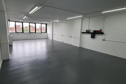 Industrial unit to rent, London E8