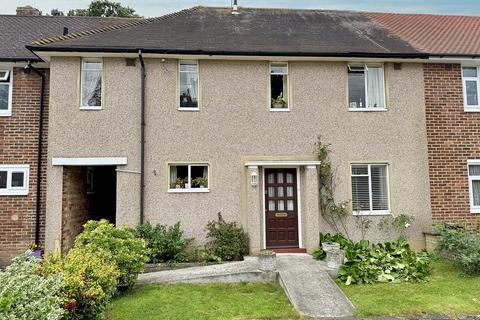 4 bedroom terraced house for sale, Whitebeam Avenue, Bromley BR2