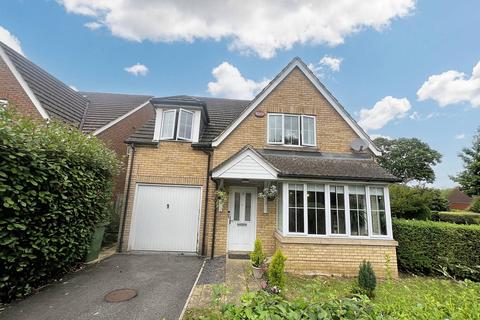 4 bedroom detached house to rent, Vancouver Close, Orpington BR6