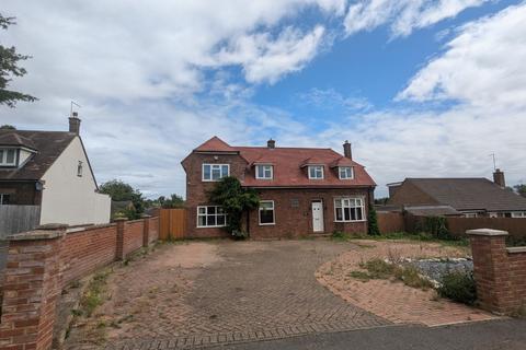 5 bedroom detached house for sale, Orchard Hill, Little Billing, Northampton, NN3 9AG