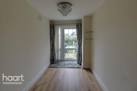 1 bedroom retirement property for sale, St Lukes Road, Maidenhead