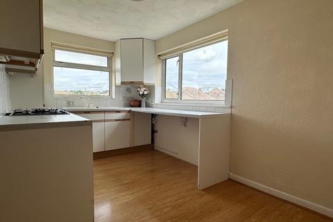 2 bedroom flat for sale, South Coast Road, Telscombe Cliffs BN10