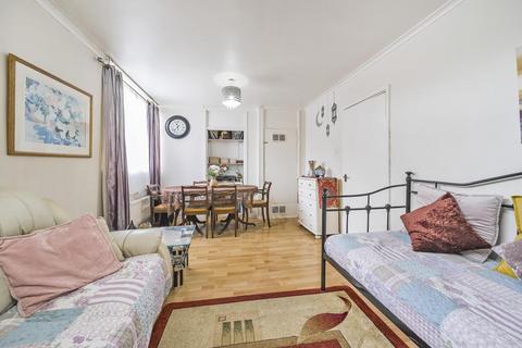 Flat 5, 4 Carminia Road, London, SW17 8AW