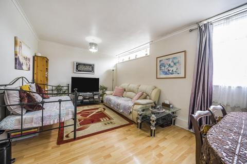 Flat 5, 4 Carminia Road, London, SW17 8AW