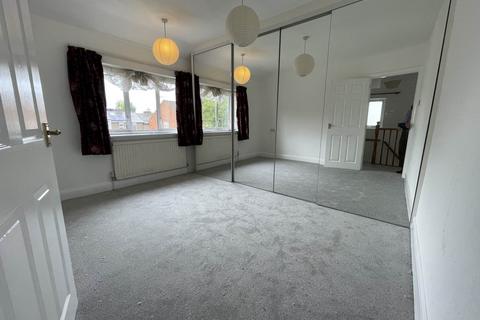 3 bedroom semi-detached house to rent, Stratford Way, Hemel Hempstead HP3