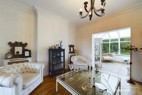 4 bedroom detached house for sale, Salmon Street, London NW9