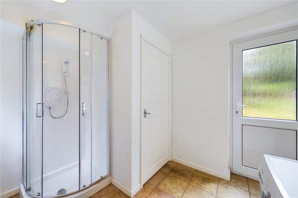 Utility/Shower/Wc