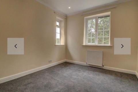 undefined, West Wycombe, West Wycombe Road
