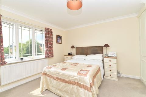 4 bedroom detached house for sale, Ubsdell Close, New Milton, Hampshire, BH25