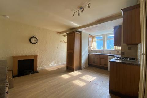 5 Albert Street, Queensbury, Bradford, BD13 1AT