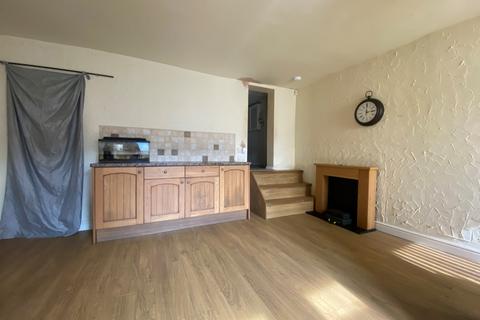5 Albert Street, Queensbury, Bradford, BD13 1AT