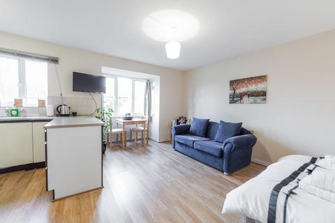 Studio for sale, Churchill Court, Ashbourne Road, London, W5