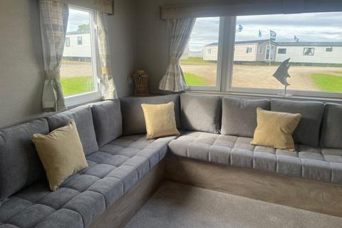 2 bedroom static caravan for sale, Silver Sands Holiday Park