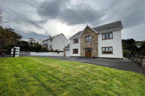 4 bedroom detached house for sale, Talgarreg, Llandysul, SA44