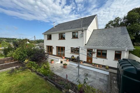 4 bedroom detached house for sale, Talgarreg, Llandysul, SA44