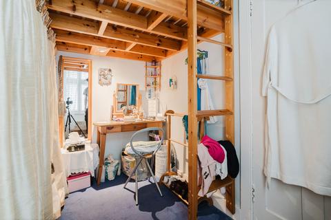 3 Collins Place, Edinburgh, EH3 5JD