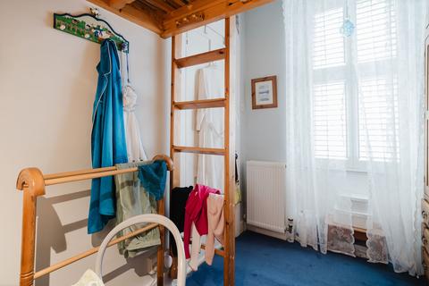 3 Collins Place, Edinburgh, EH3 5JD