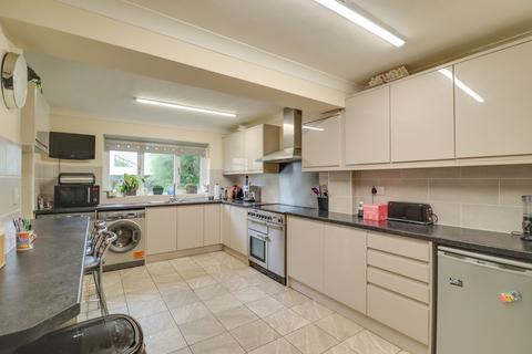 4 bedroom semi-detached house for sale, Chillerton, Netley Abbey