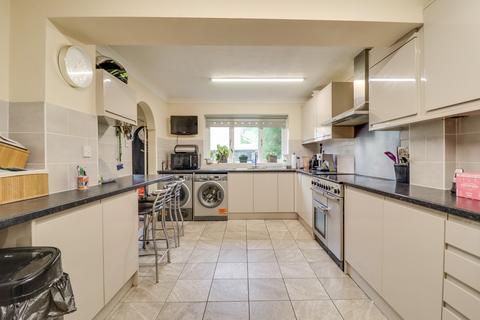 4 bedroom semi-detached house for sale, Chillerton, Netley Abbey